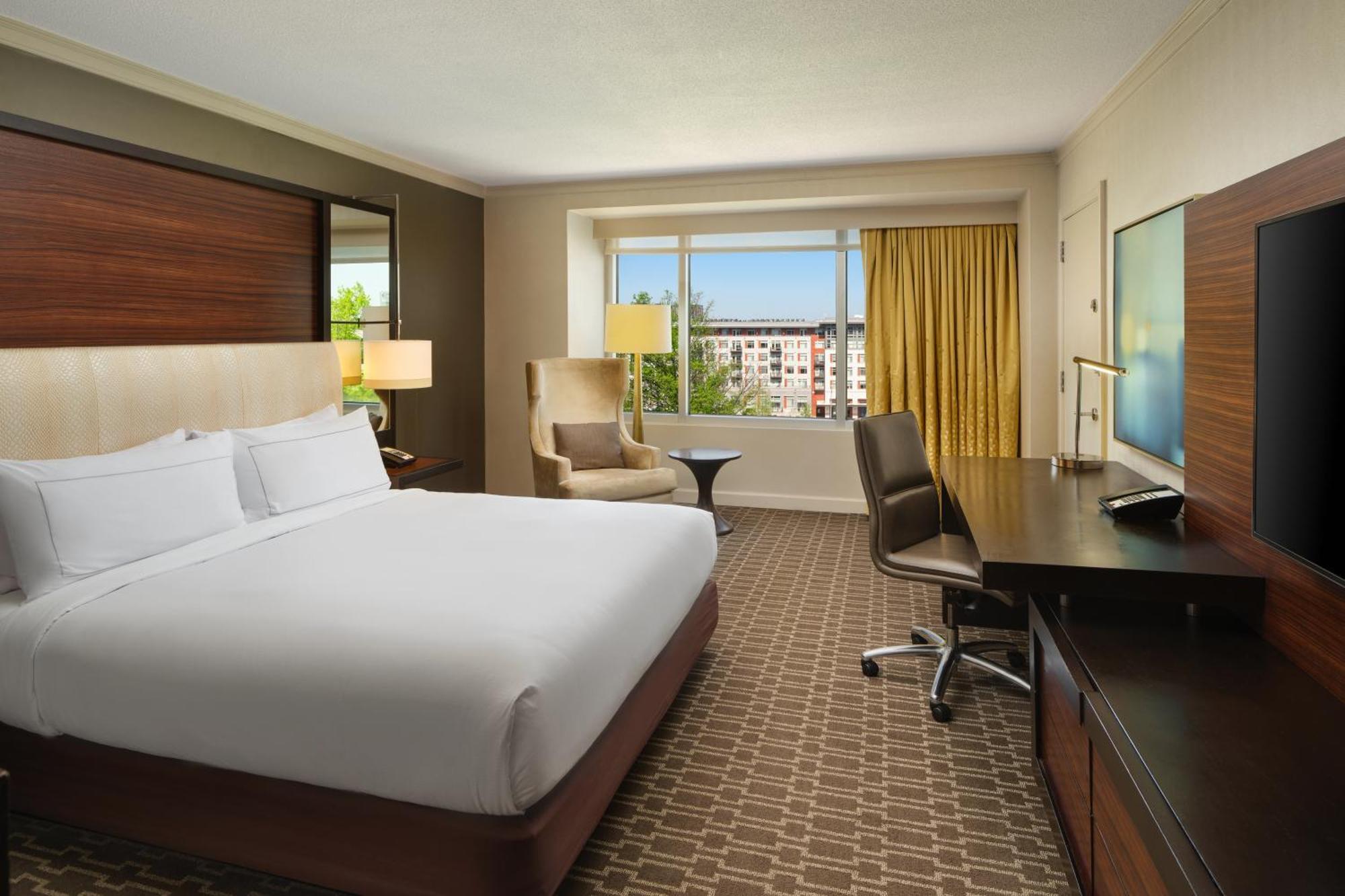 Hotel Hilton Mclean Tysons Corner Exterior foto