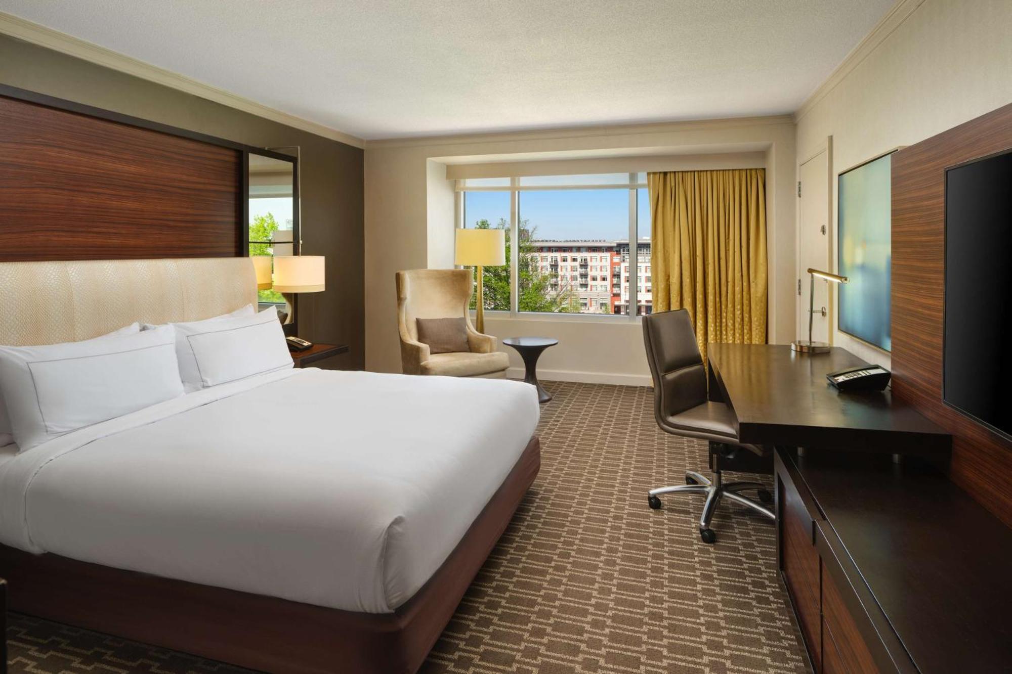 Hotel Hilton Mclean Tysons Corner Exterior foto