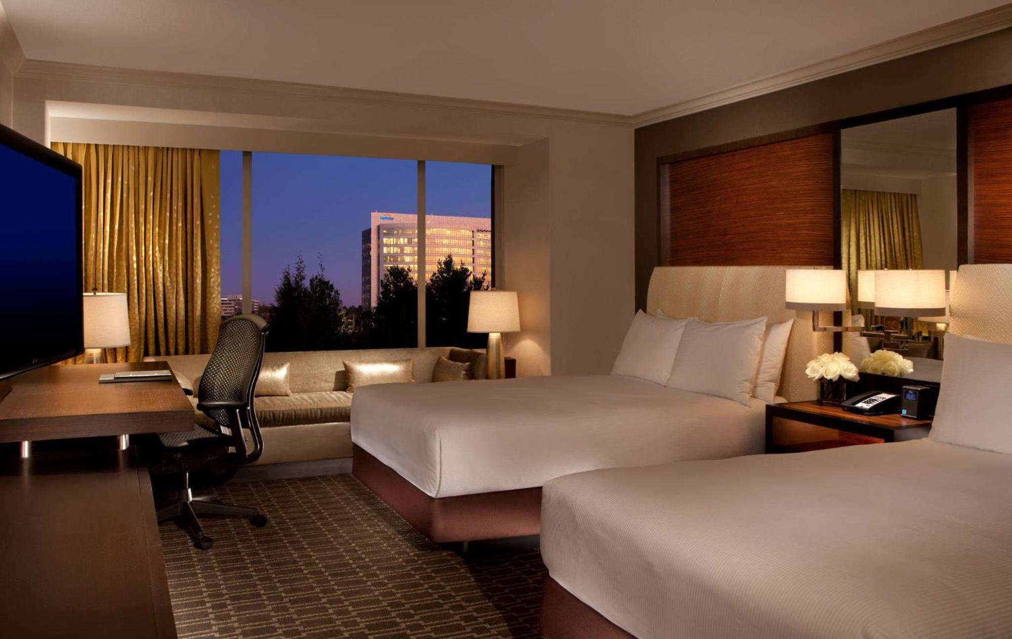 Hotel Hilton Mclean Tysons Corner Exterior foto